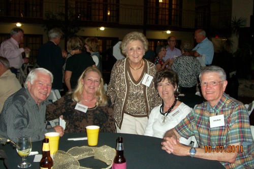 Logan and cheryl logan, glenda Shaddix carr,deanna and jerry dunn